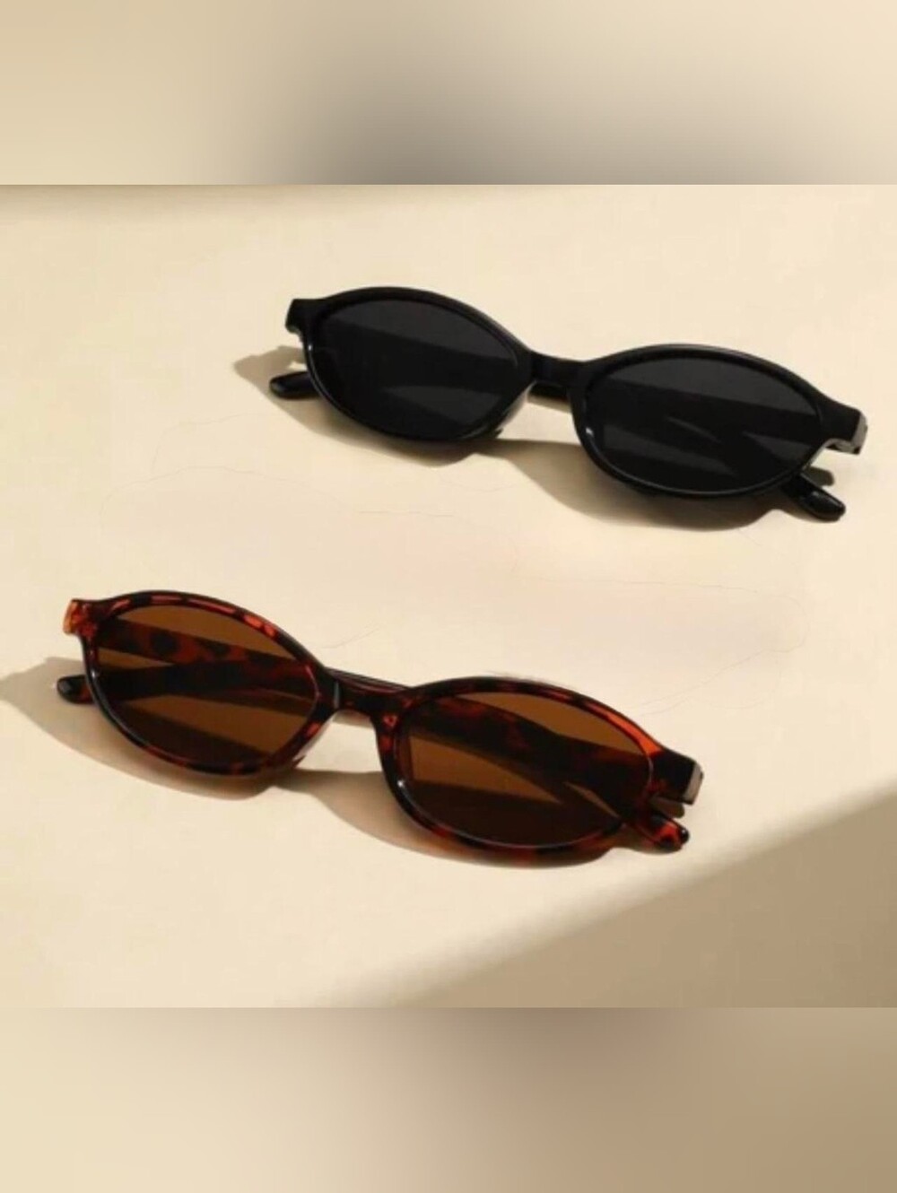 Classic Oval Sunglasses - Black & Tortoiseshell